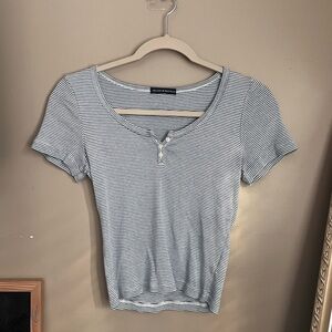 Brandy Melville Navy and White Striped Short Sleeve Tee